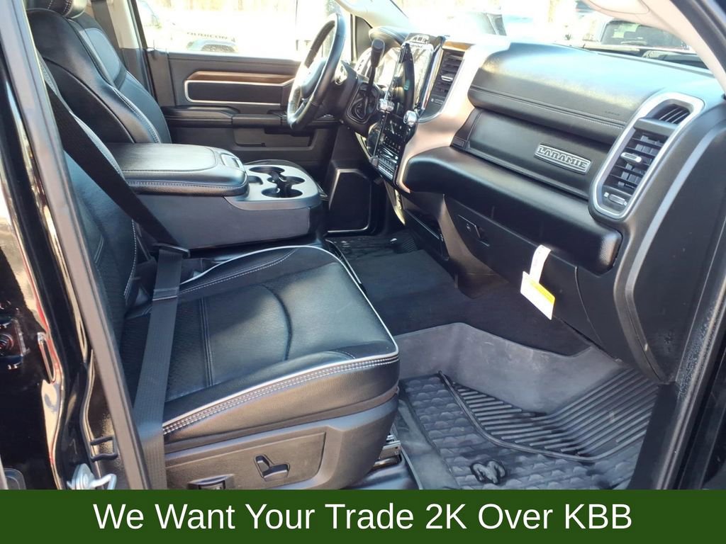 Used 2024 RAM 3500 Laramie AWD/4WD image 17