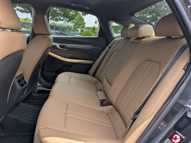 Used 2023 Hyundai Sonata Limited FWD image 13