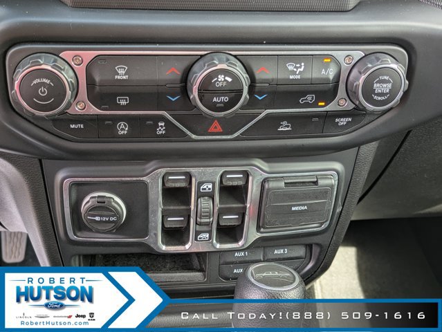 Used 2021 Jeep Gladiator Sport image 18