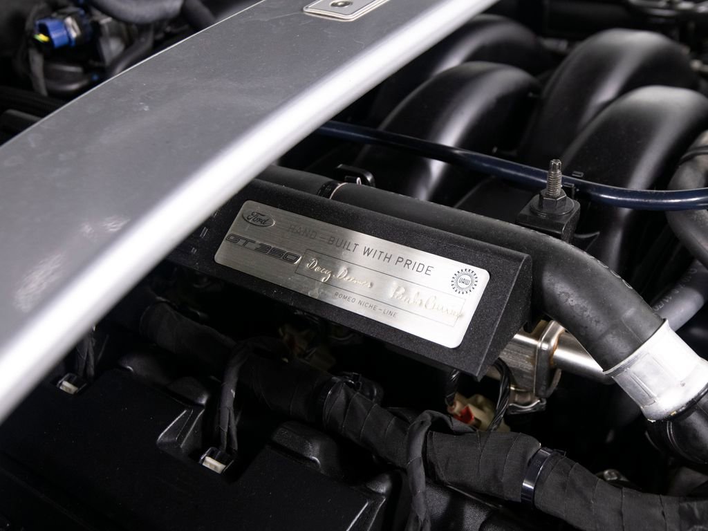 Used 2016 Ford Mustang Shelby GT350R w/ GT350R Equipment Group 920A image 41