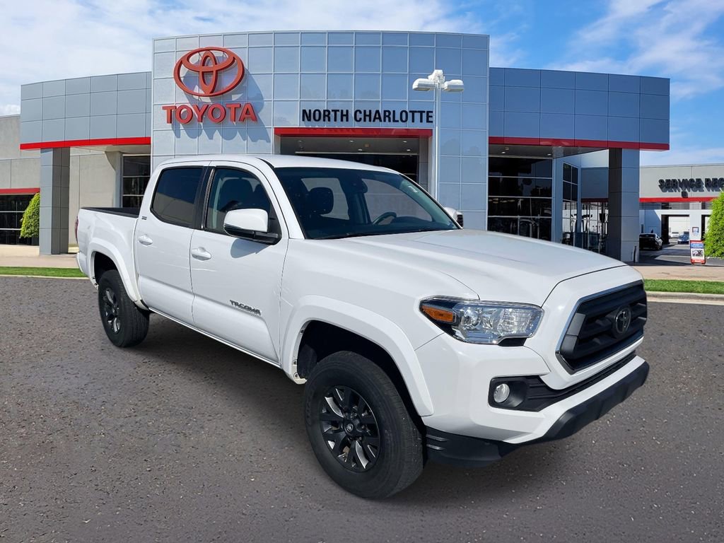Used 2023 Toyota Tacoma SR5 w/ Technology Package image 3