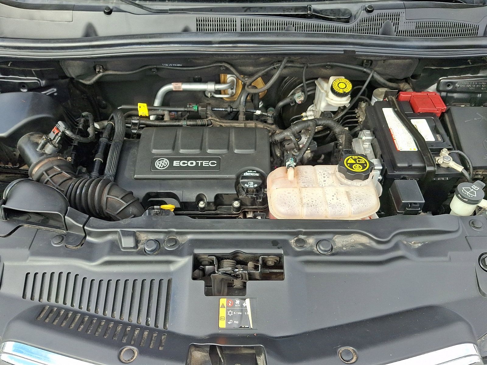 Used 2016 Buick Encore FWD image 29