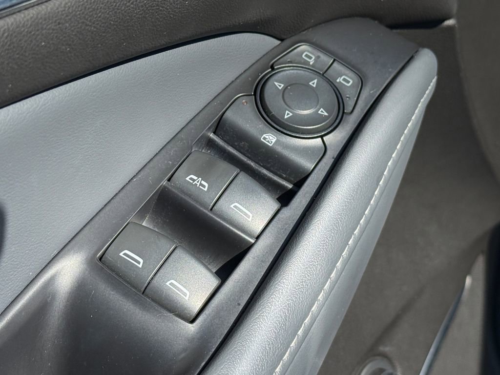 Used 2021 Buick Enclave Essence w/ Sound and Sites Package image 28