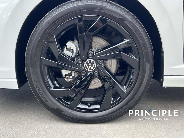 Used 2026 Volkswagen Jetta SE FWD image 7