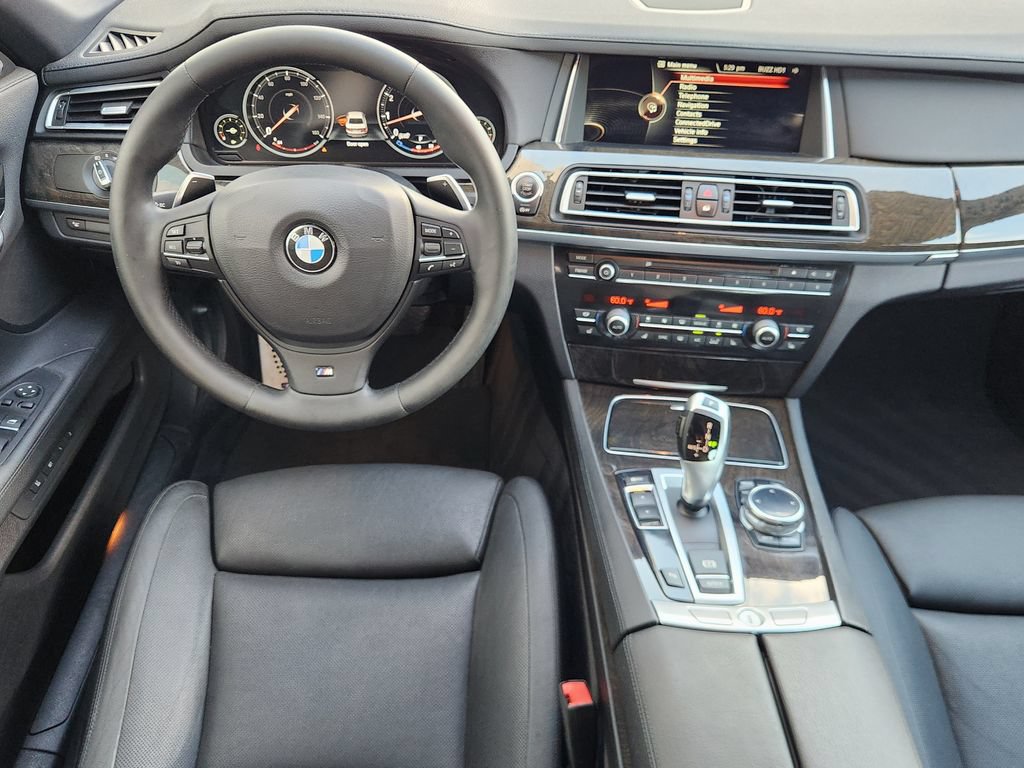 Used 2015 BMW 740Li RWD image 27