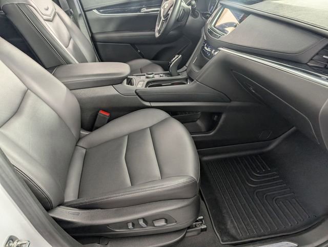 Used 2025 Cadillac XT5 Premium Luxury image 34