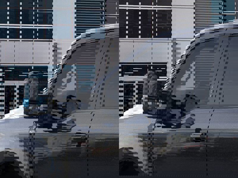 New 2025 Ford F250 XLT w/ Black Appearance Package image 20