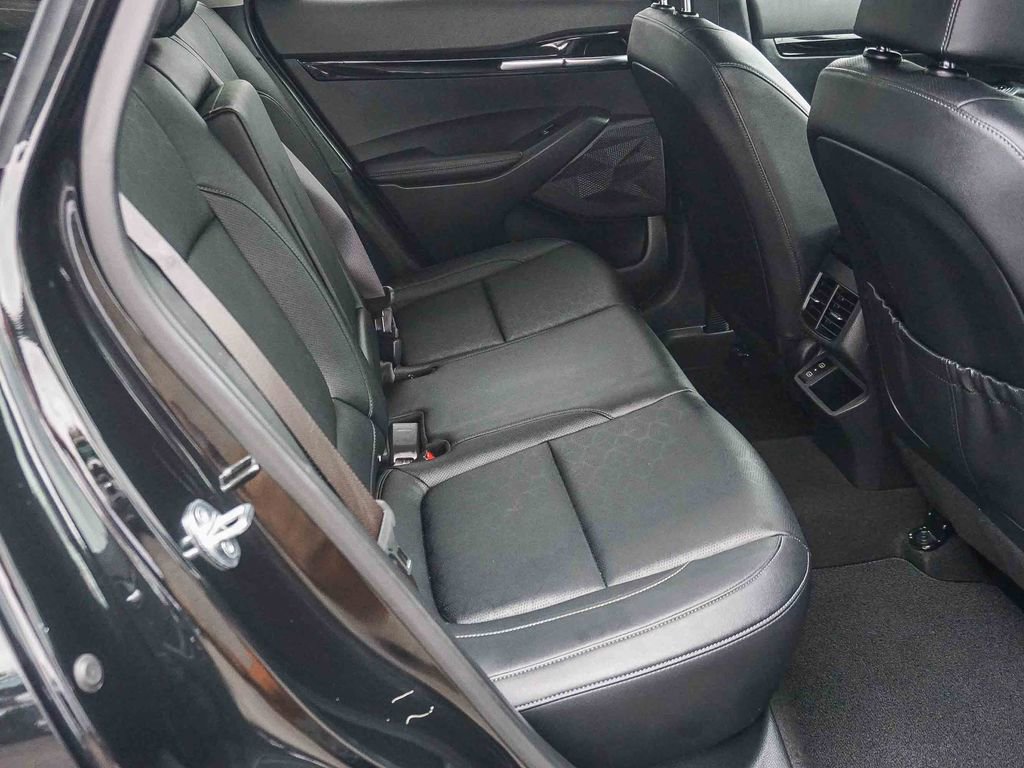 Certified 2024 Kia Seltos EX FWD image 14
