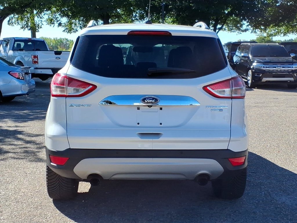 Used 2015 Ford Escape Titanium w/ Equipment Group 301A AWD/4WD image 4