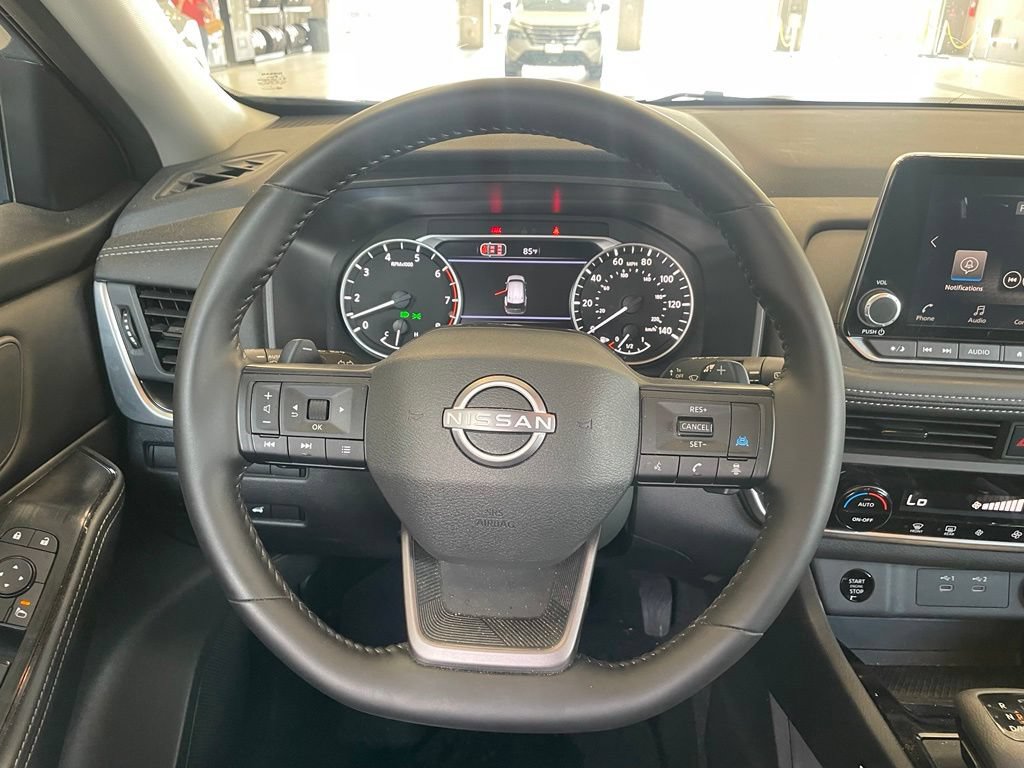 Certified 2026 Nissan Rogue SV FWD image 12