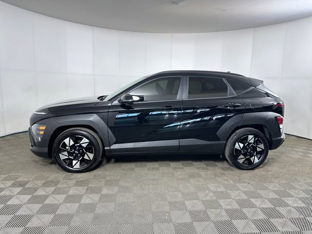Used 2024 Hyundai Kona SEL image 6