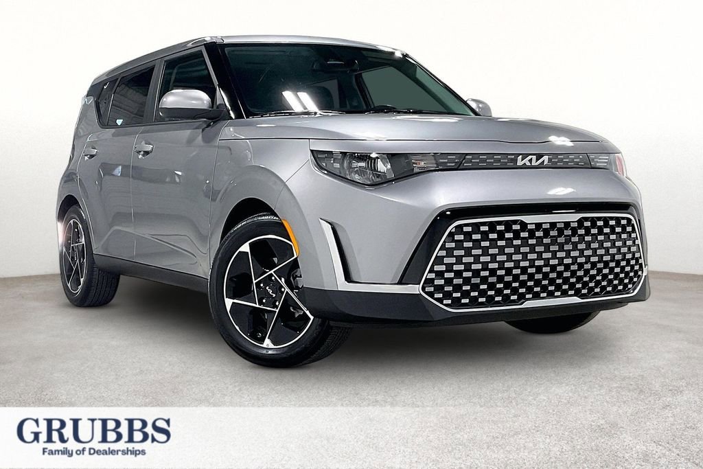 Used 2025 Kia Soul EX