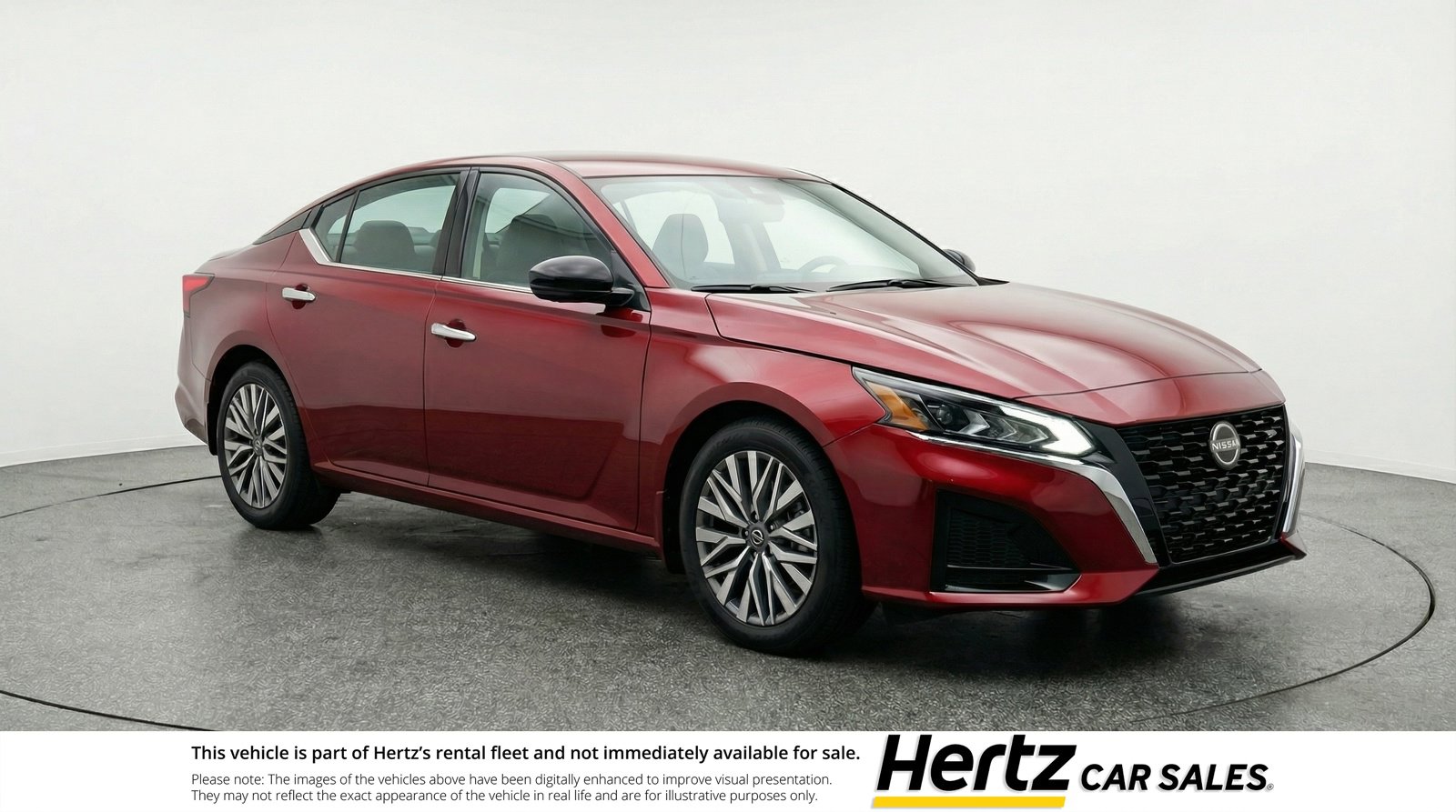 Used 2025 Nissan Altima 2.5 SV image 1