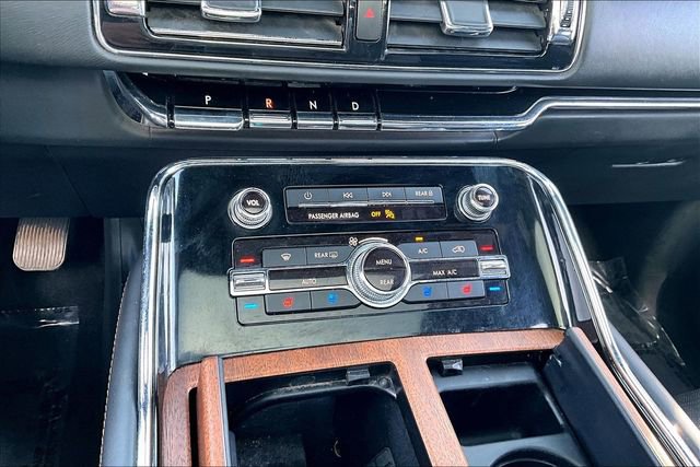 Used 2022 Lincoln Navigator Black Label image 32
