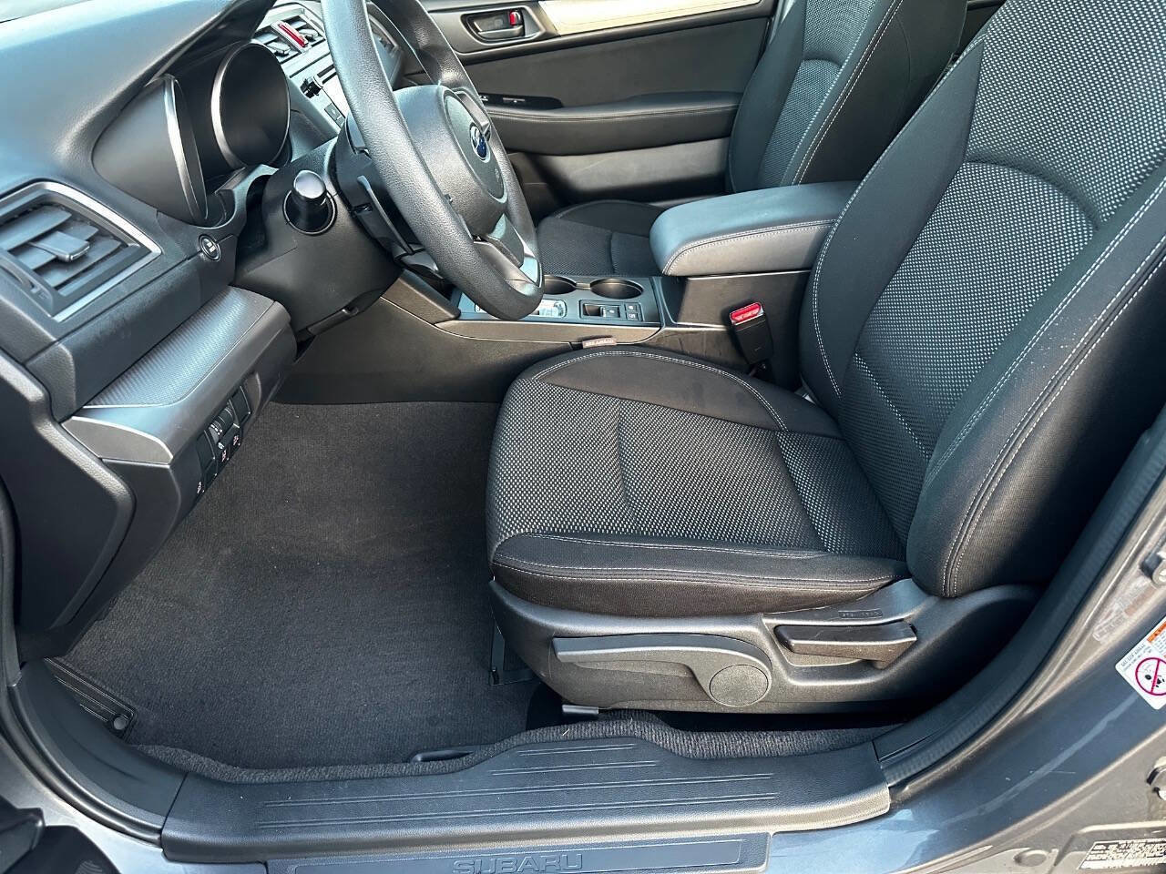 Used 2019 Subaru Outback 2.5i image 11