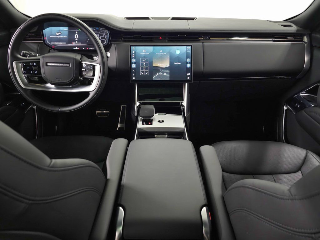 Certified 2025 Land Rover Range Rover SE AWD/4WD image 15