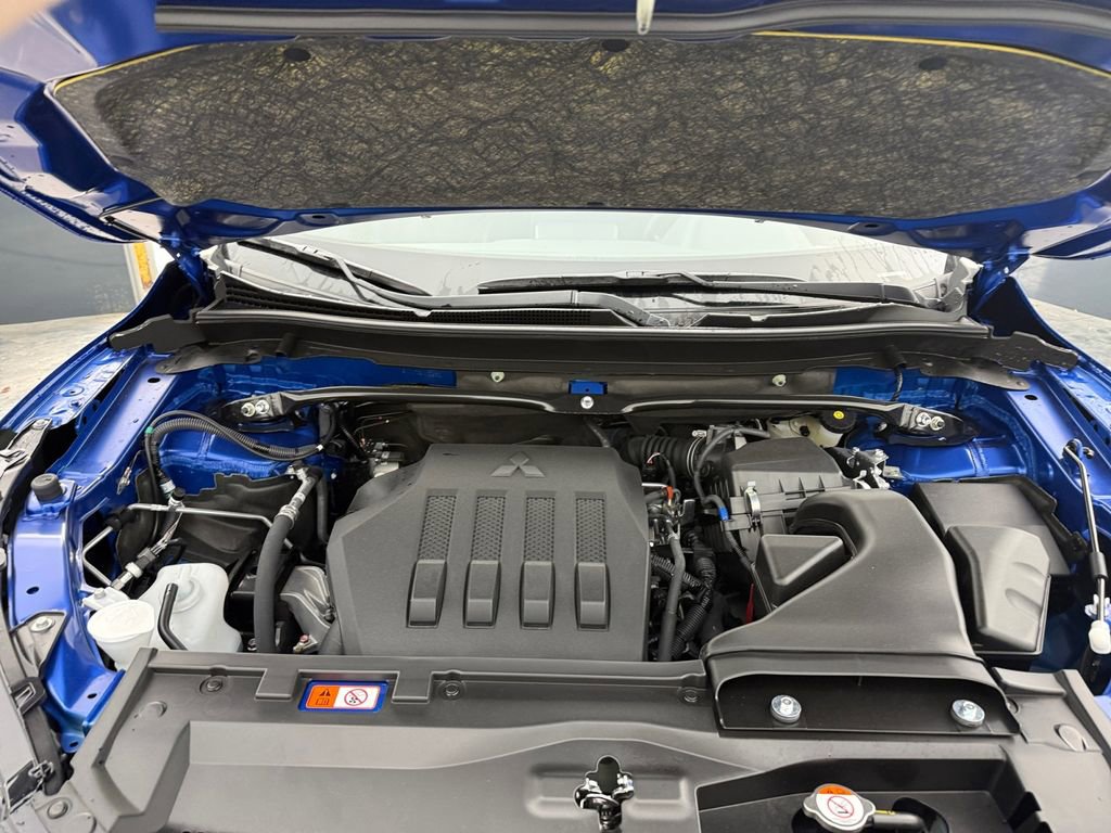 New 2026 Mitsubishi Eclipse Cross LE image 25