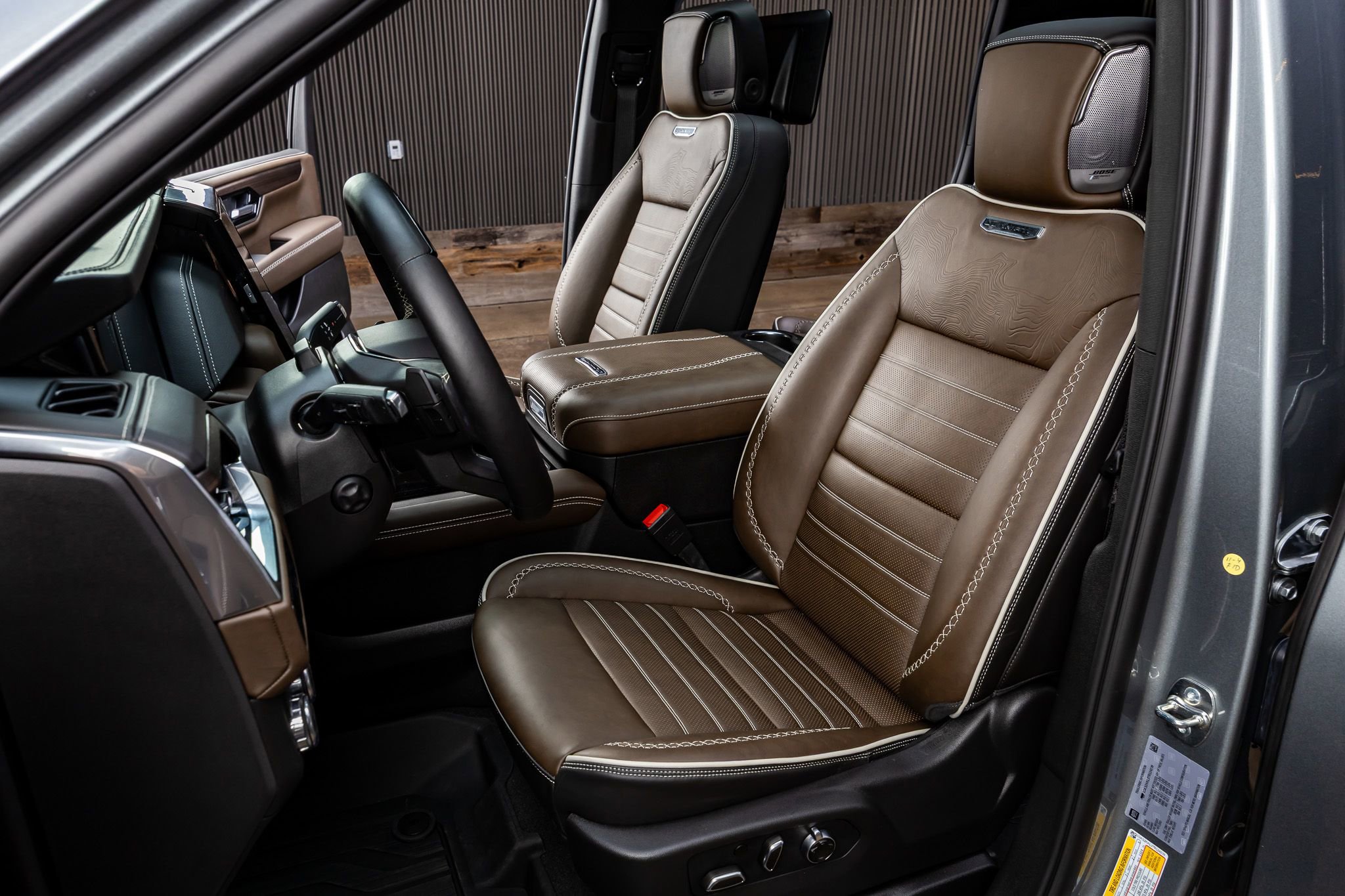 Used 2026 GMC Yukon XL Denali Ultimate image 30