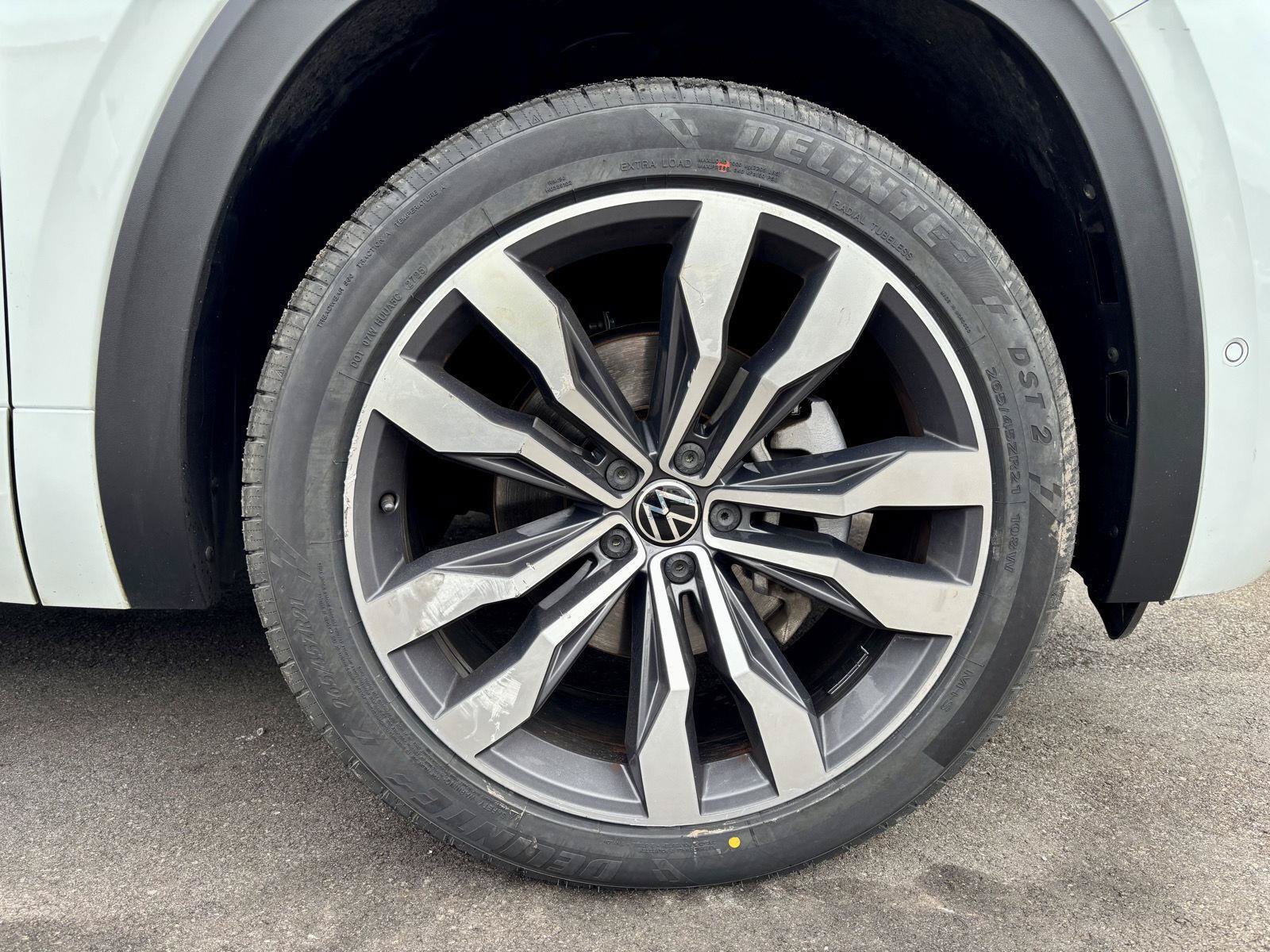 Used 2021 Volkswagen Atlas SEL Premium AWD/4WD image 44