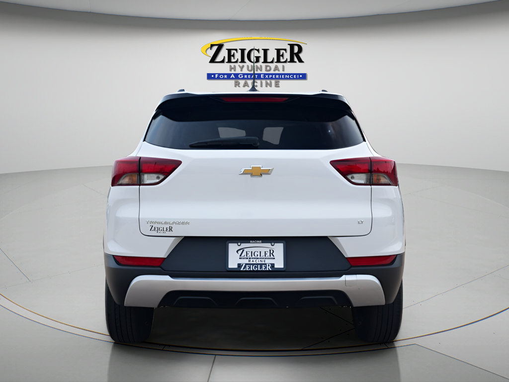 Used 2023 Chevrolet TrailBlazer LT FWD image 6