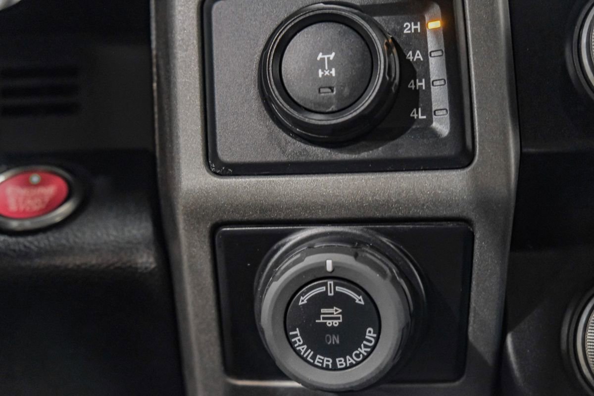 Used 2020 Ford F150 Raptor w/ Equipment Group 802A Luxury image 29