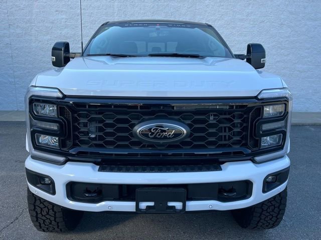 New 2026 Ford F250 Lariat w/ Black Appearance Package image 2