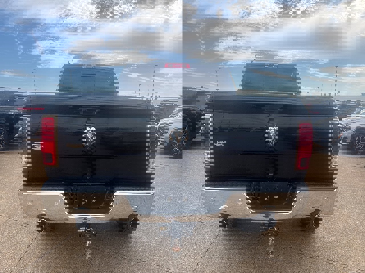 Used 2017 RAM 1500 Laramie image 6