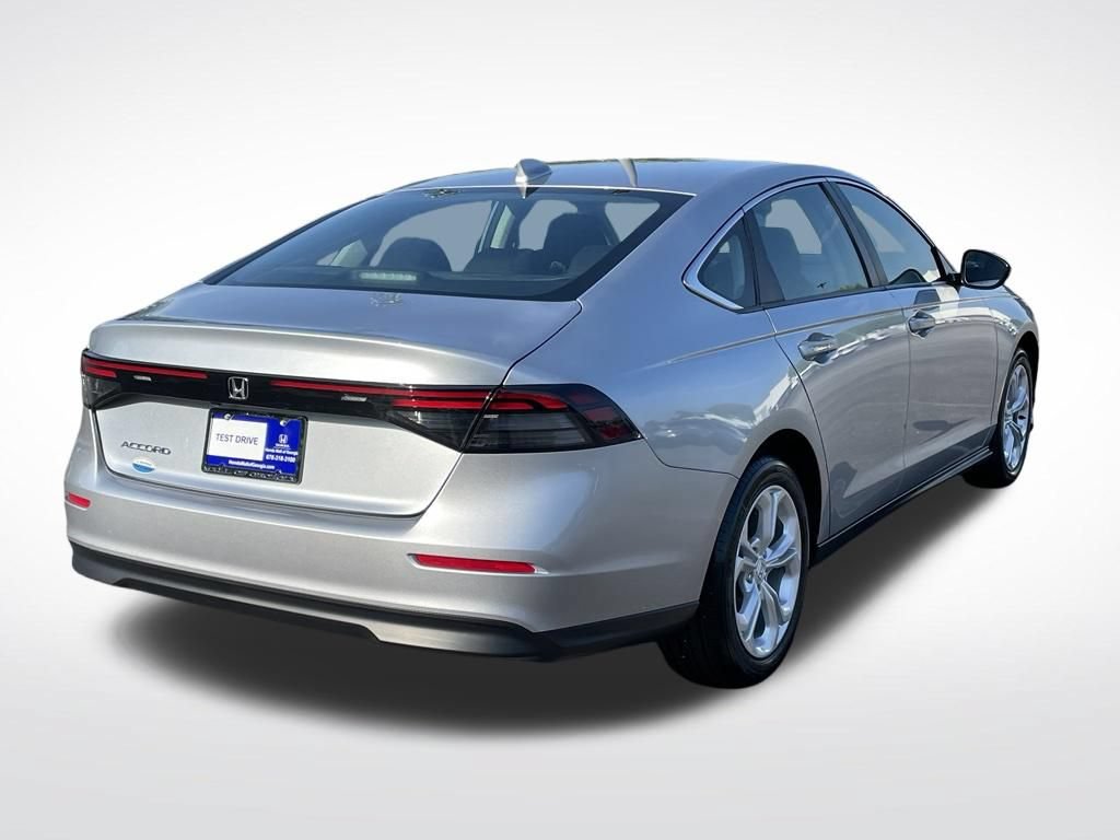 Certified 2025 Honda Accord LX image 6