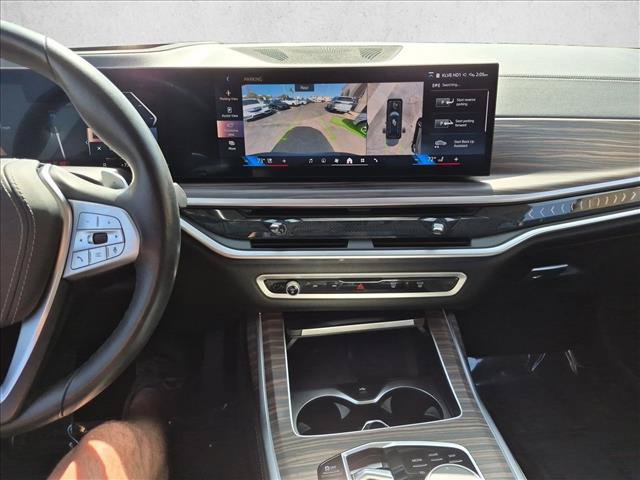 Certified 2024 BMW X7 xDrive40i w/ Parking Assistance Package AWD/4WD image 15