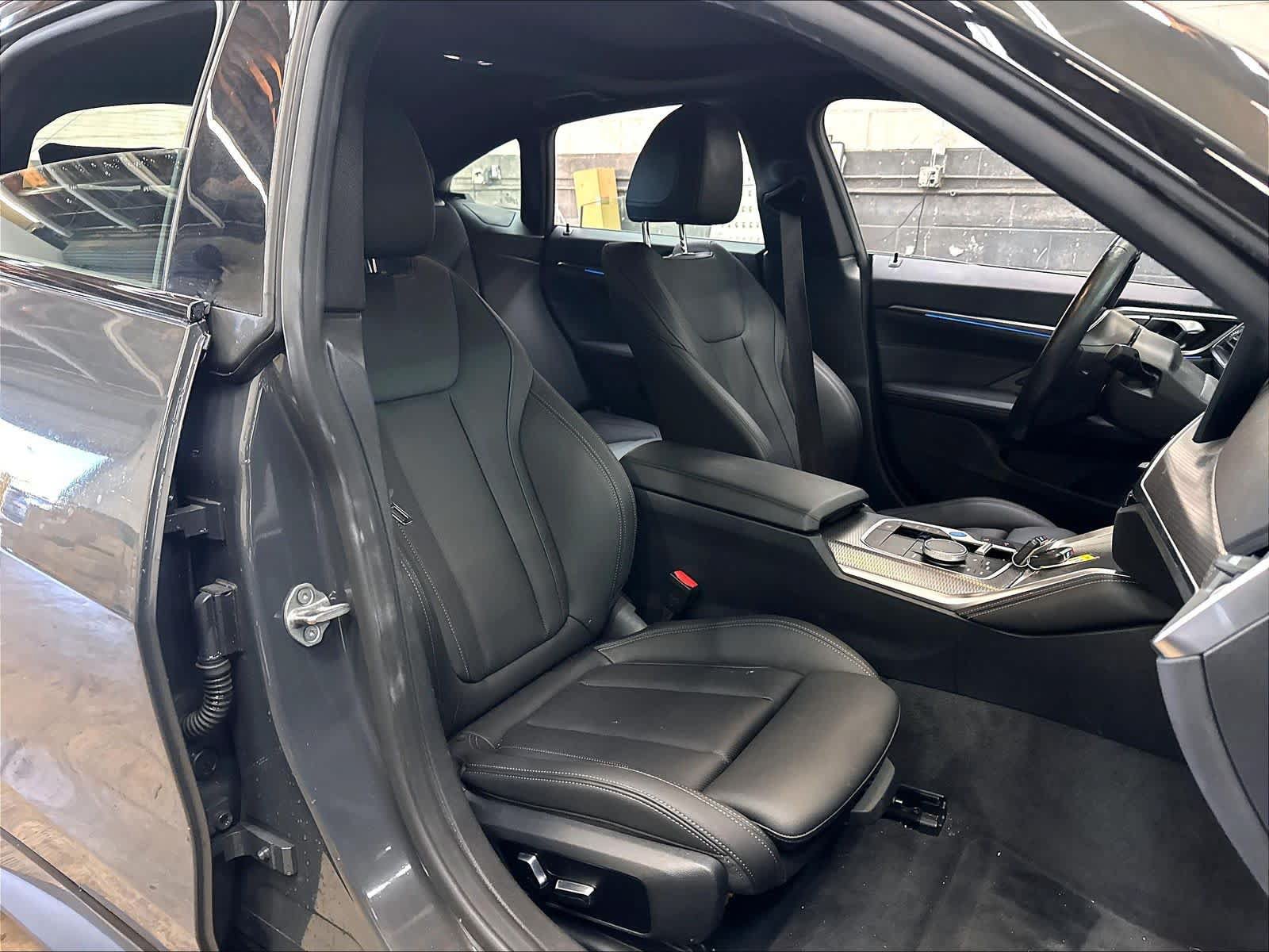 Used 2023 BMW i4 eDrive40 w/ M Sport Package RWD image 10