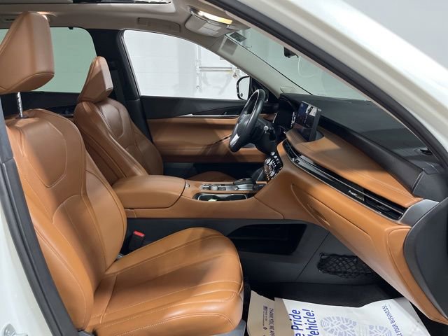 Used 2023 INFINITI QX60 Sensory w/ Vision Package AWD/4WD image 37