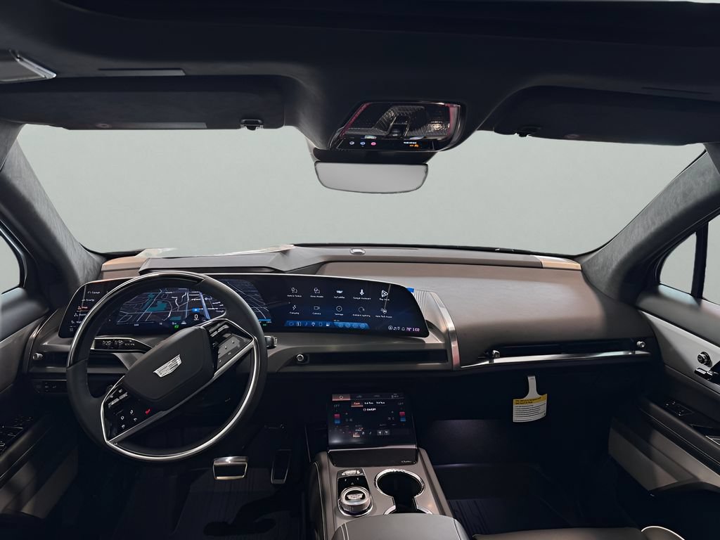 New 2027 Cadillac Vistiq Luxury w/ LPO, Floor Liner Package AWD/4WD image 11