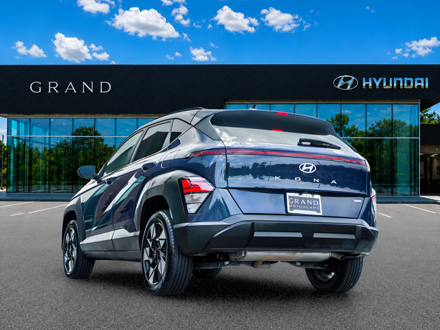 Used 2024 Hyundai Kona SEL AWD/4WD image 5