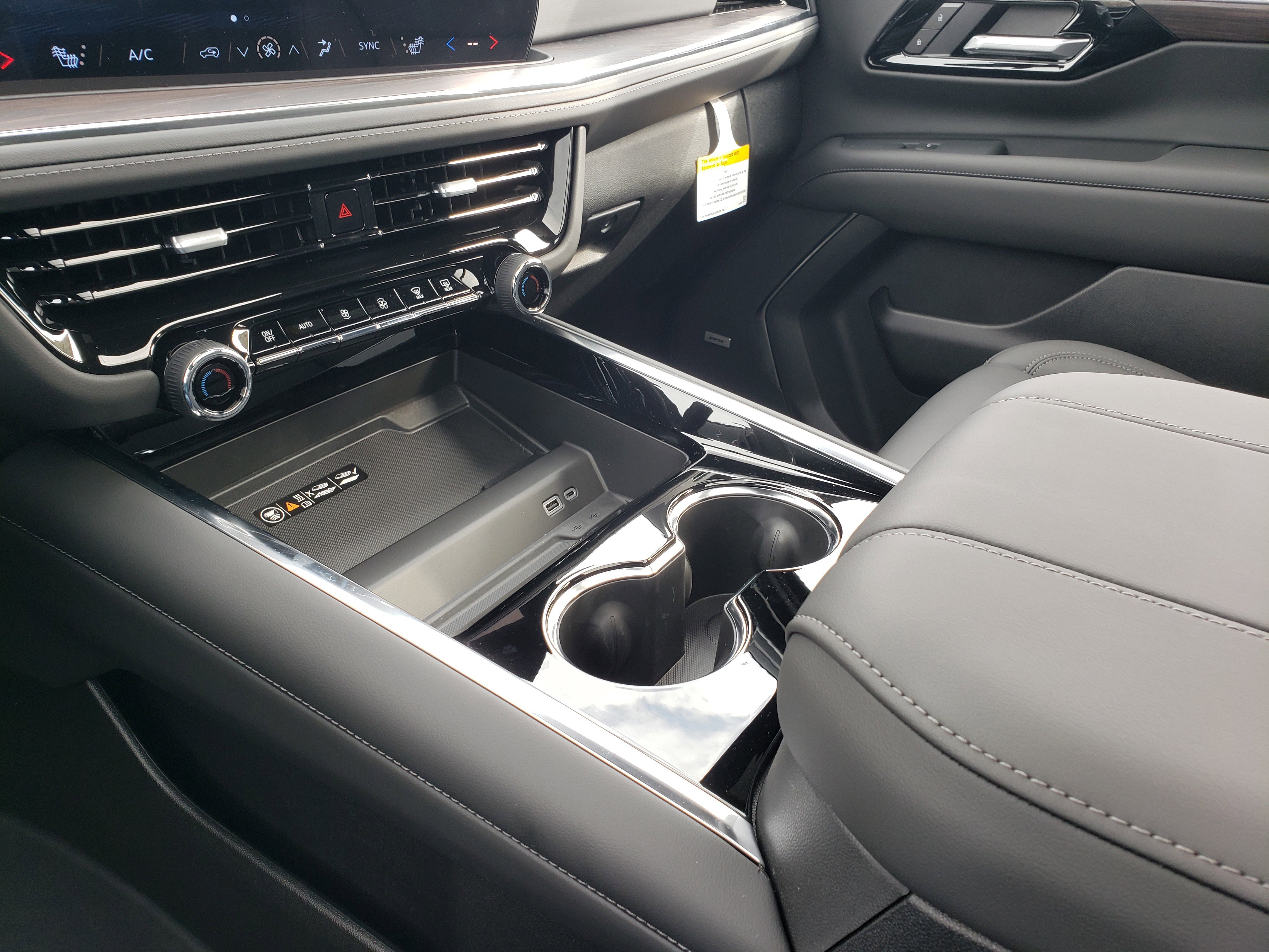 New 2026 Chevrolet Tahoe Z71 w/ Comfort Package image 26