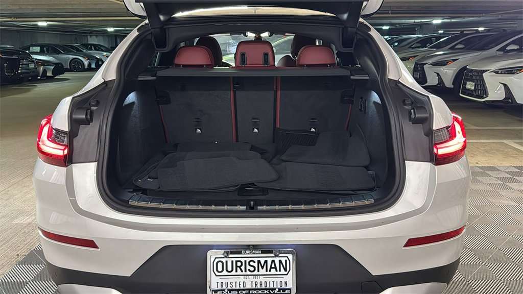 Used 2023 BMW X4 xDrive30i w/ Convenience Package image 15