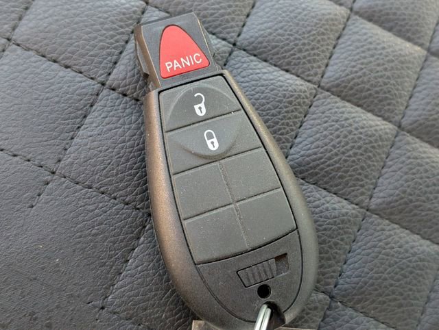 Used 2011 RAM 1500 Classic SLT image 28