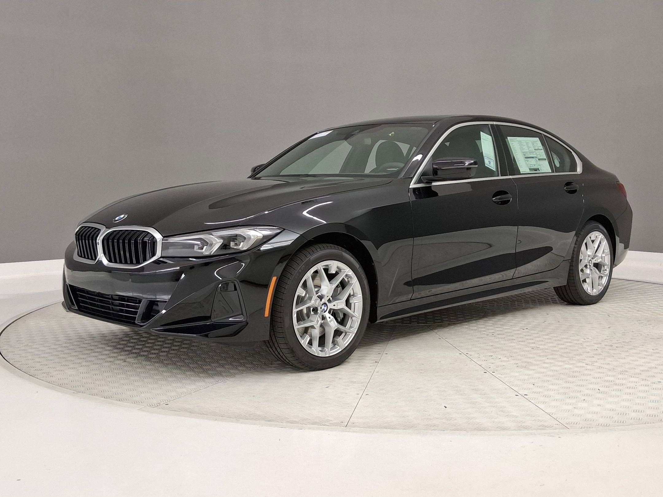 New 2026 BMW 330i Sedan w/ Convenience Package image 33