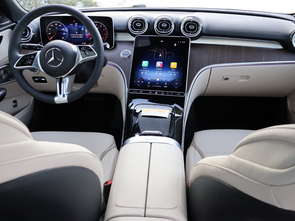Certified 2026 Mercedes-Benz C 300 4MATIC Sedan image 15