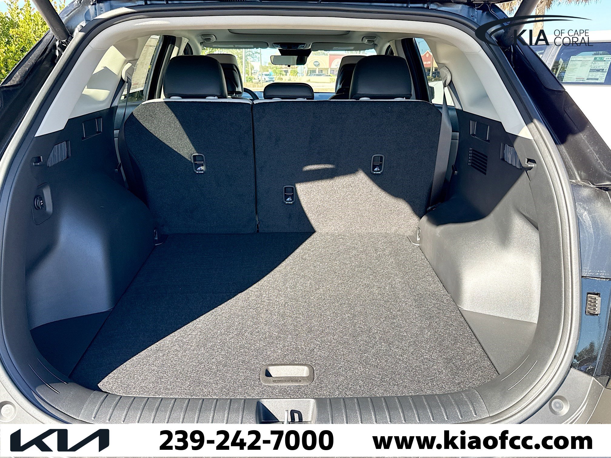 New 2026 Kia Sportage EX w/ EX Panorama Roof Package image 12