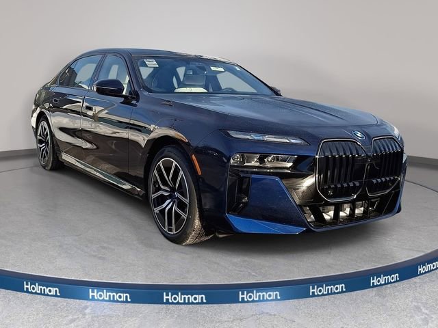 New 2026 BMW 750e xDrive w/ Executive Package image 3