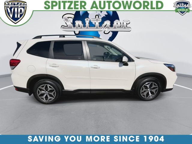 Used 2021 Subaru Forester Premium AWD/4WD image 10