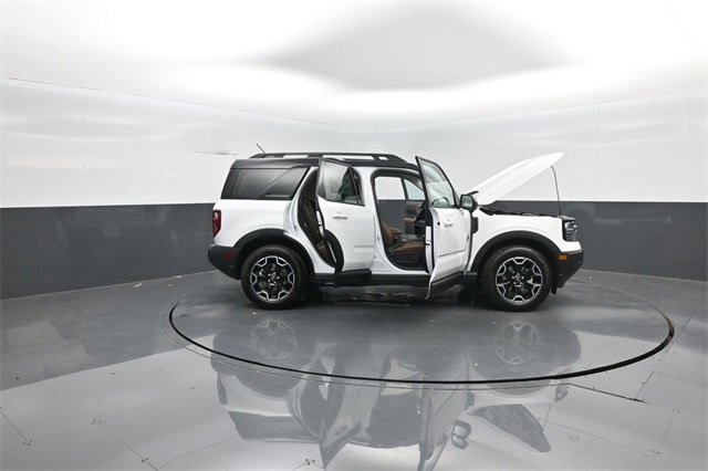 New 2025 Ford Bronco Sport Outer Banks w/ Outer Banks Tech Package+ image 32