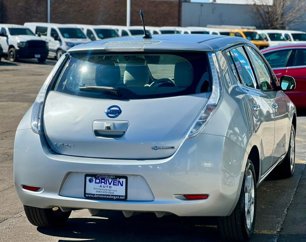 Used 2012 Nissan Leaf SL image 5
