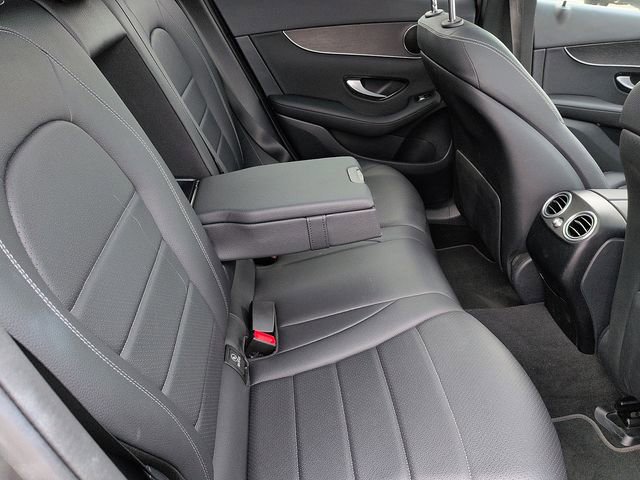 Used 2022 Mercedes-Benz GLC 300 4MATIC image 11