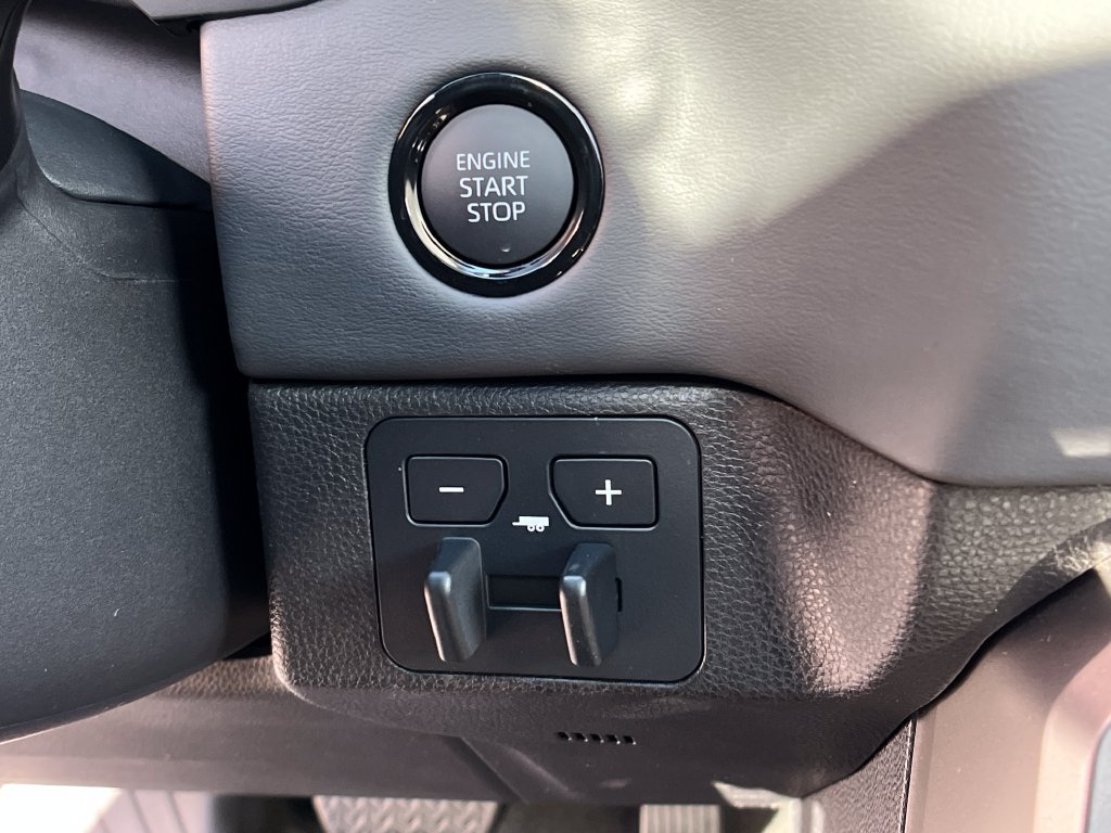 New 2026 Toyota Tundra Platinum AWD/4WD image 30
