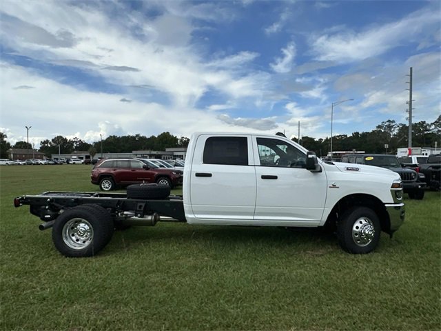 New 2026 RAM 3500 Tradesman image 4