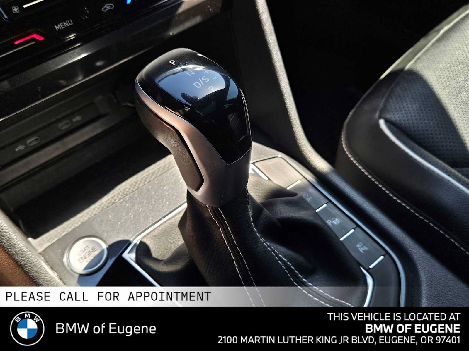 Used 2022 Volkswagen Tiguan SEL R-Line AWD/4WD image 31