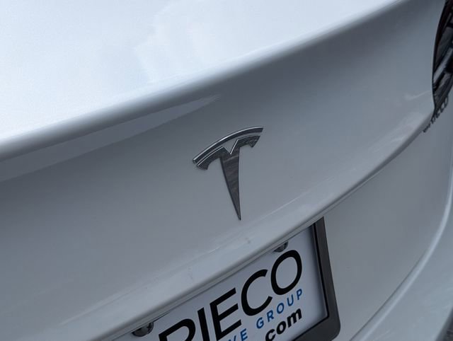 Used 2023 Tesla Model 3 Standard Range image 15