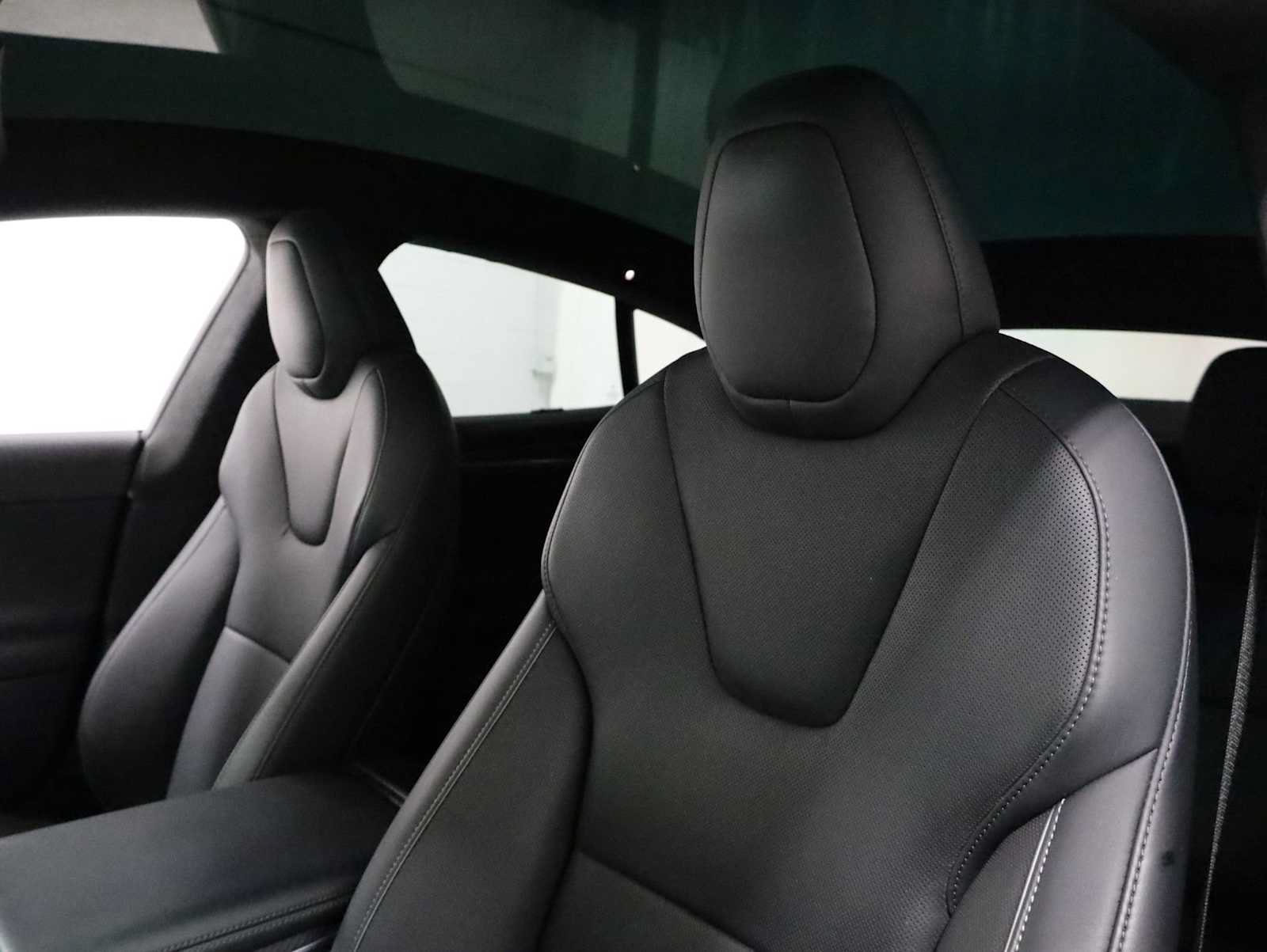 Used 2021 Tesla Model S Plaid AWD/4WD image 18