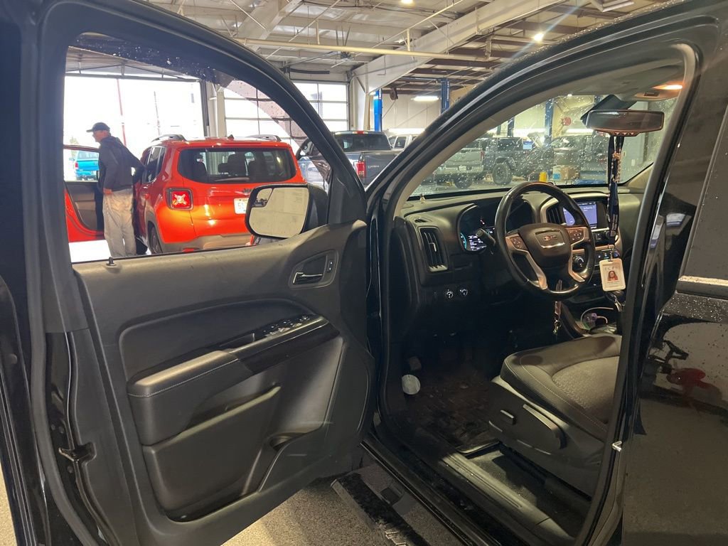 Used 2022 GMC Canyon Elevation w/ Trailering Package image 5